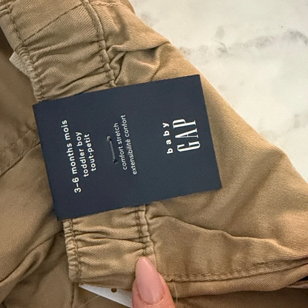NWT BABY GAP 3-6m‎ pull on pants
